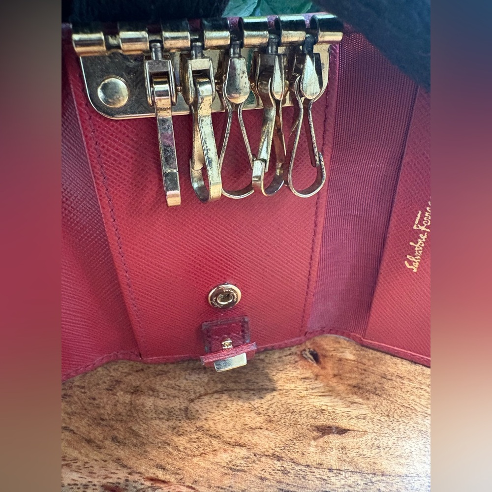 Salvatore Ferragamo Key Holder Wallet - Picture 6 of 7